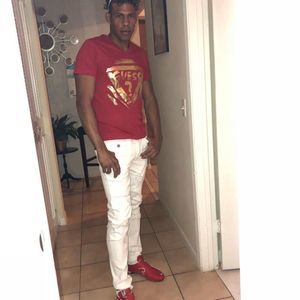 Meet your Posher, Luis